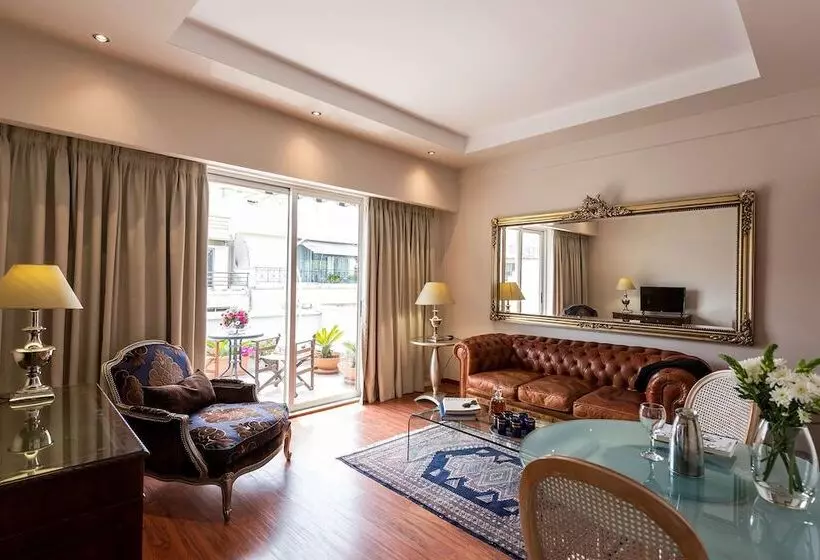 デラックススイート, Best Western Plus Embassy