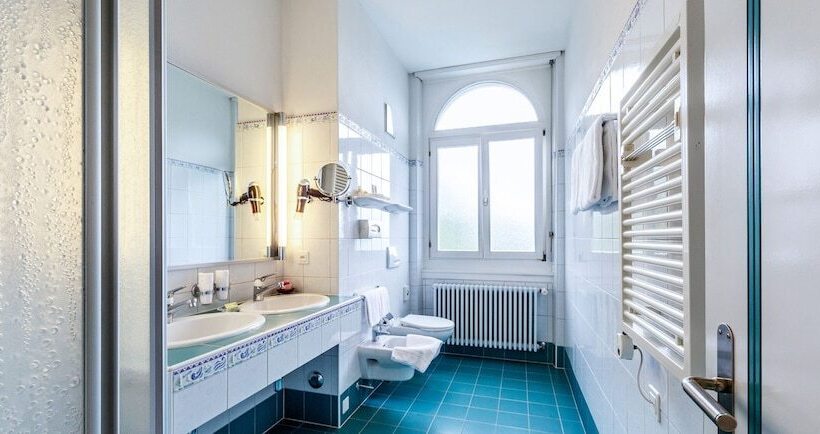 Семейный Номер, Erooms Minusio