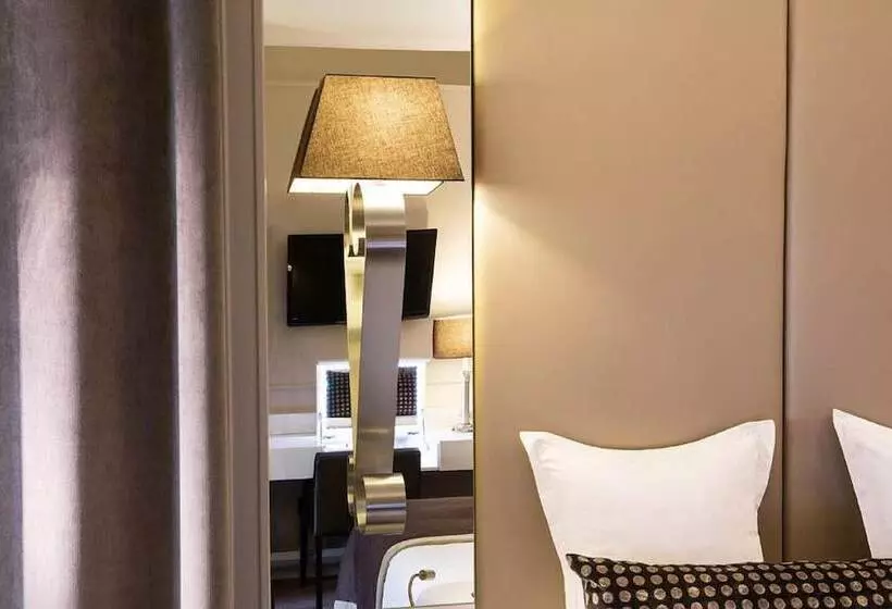 エクゼクティブトリプル, Hôtel Galileo Champs Elysées