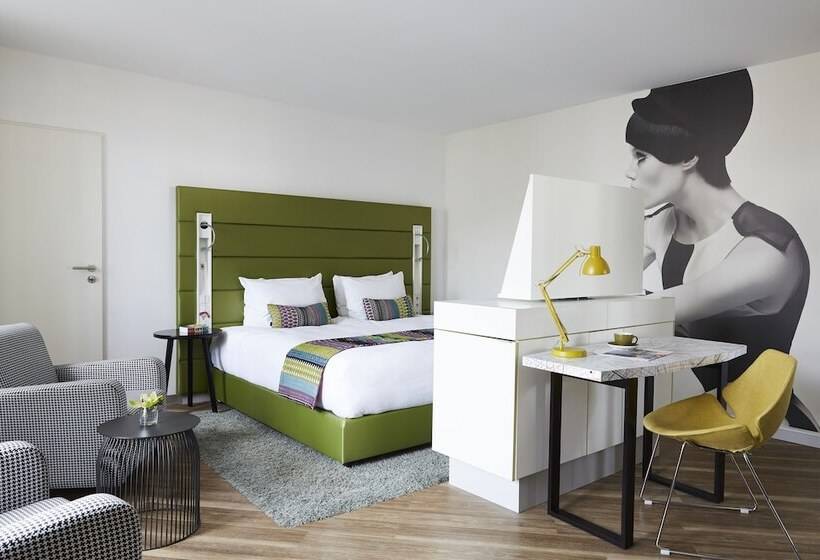 Номер Премиум, Indigo   Dusseldorf   Victoriaplatz, An Ihg
