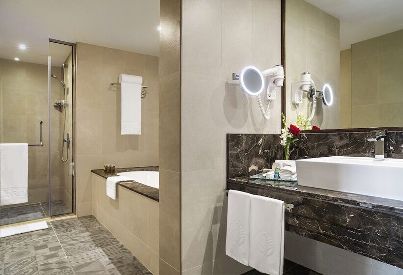 Люкс с Балконом, Jumeira Rotana – Dubai