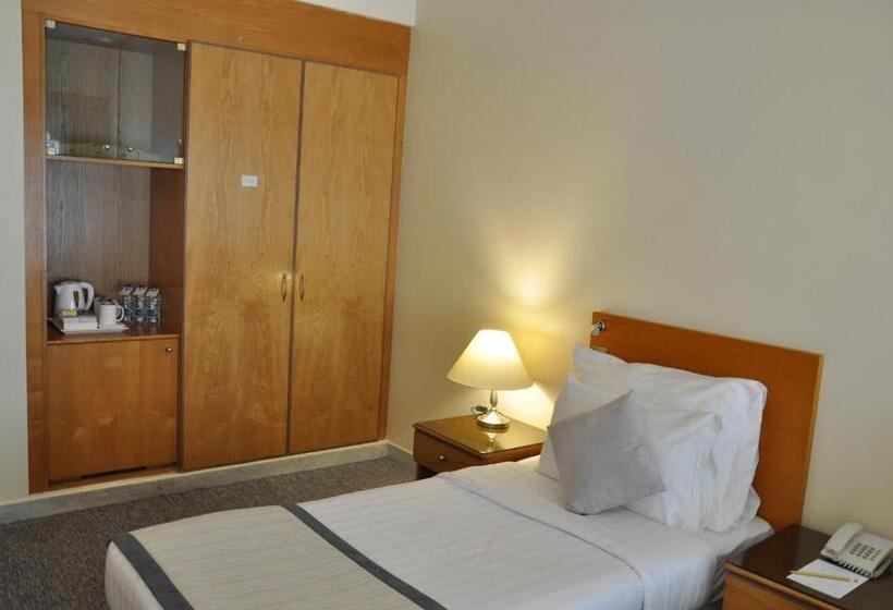 Номер Стандарт Трехместный, Lavender Hotel Deira