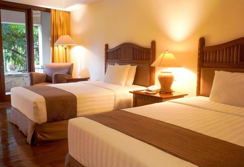 エクゼクティブルーム, Lorin Solo