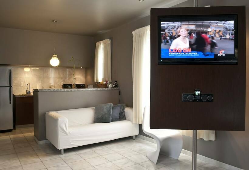 豪华套房, Nassau Suite South Beach, An All Suite