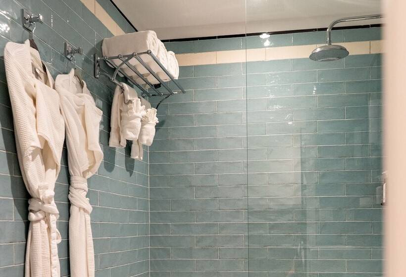 套房, Nassau Suite South Beach, An All Suite