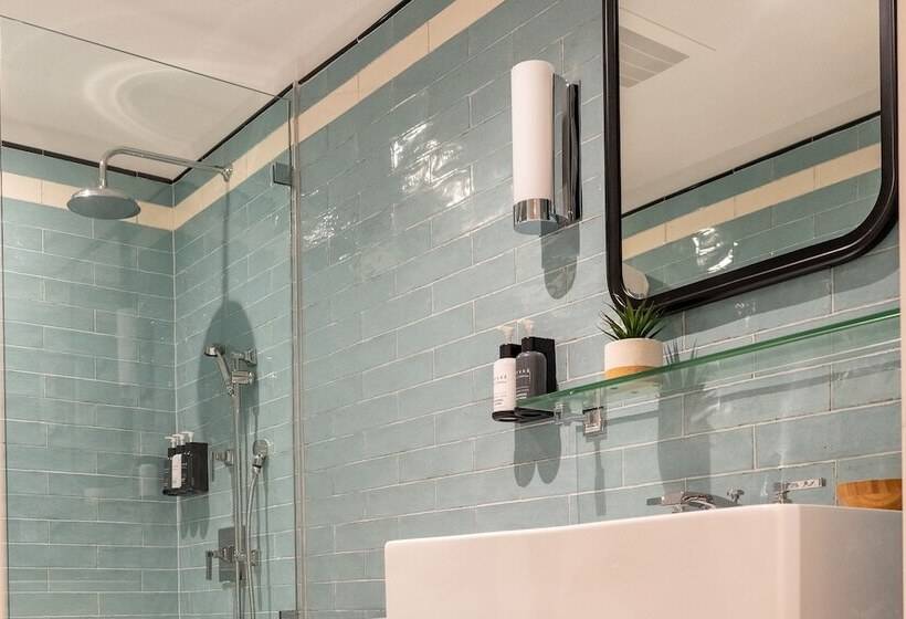 豪华套房, Nassau Suite South Beach, An All Suite