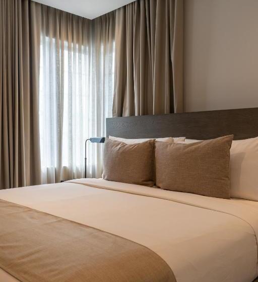 带大床的套房, Nassau Suite South Beach, An All Suite