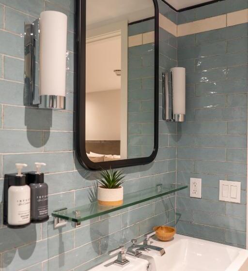 套房, Nassau Suite South Beach, An All Suite