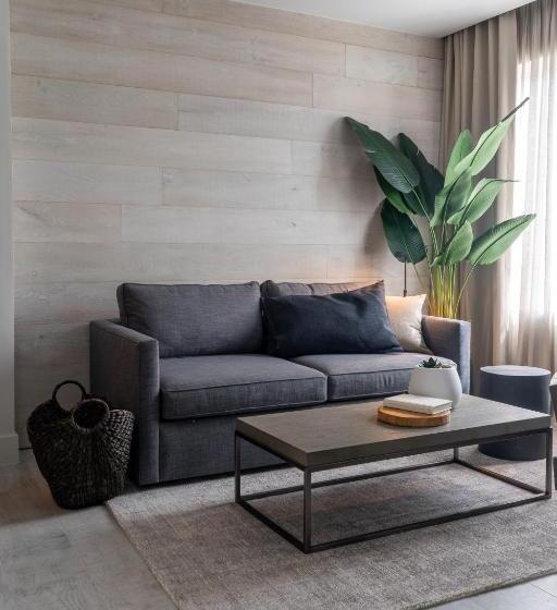 套房, Nassau Suite South Beach, An All Suite