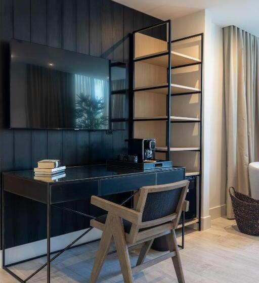 带大床的复式套间, Nassau Suite South Beach, An All Suite