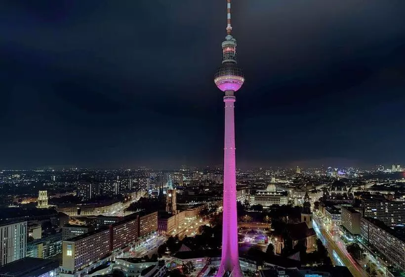 Standard Room City View, Park Inn By Radisson Berlin Alexanderplatz