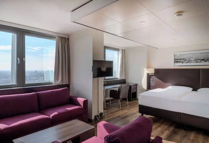 Junior Suite, Park Inn By Radisson Berlin Alexanderplatz