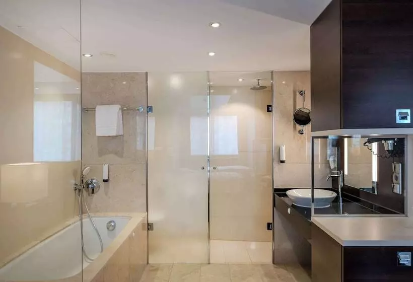 Suite, Park Inn By Radisson Berlin Alexanderplatz