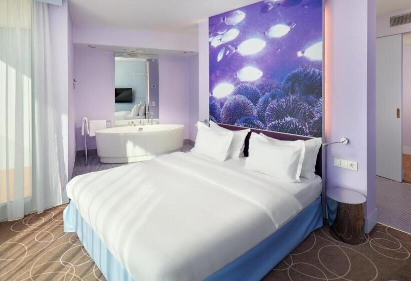 수피리어 스위트 바다 전망, Radisson Blu Resort & Spa