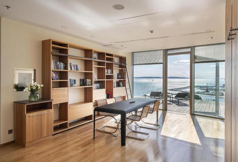 펜트하우스 스위트, Radisson Blu Resort & Spa