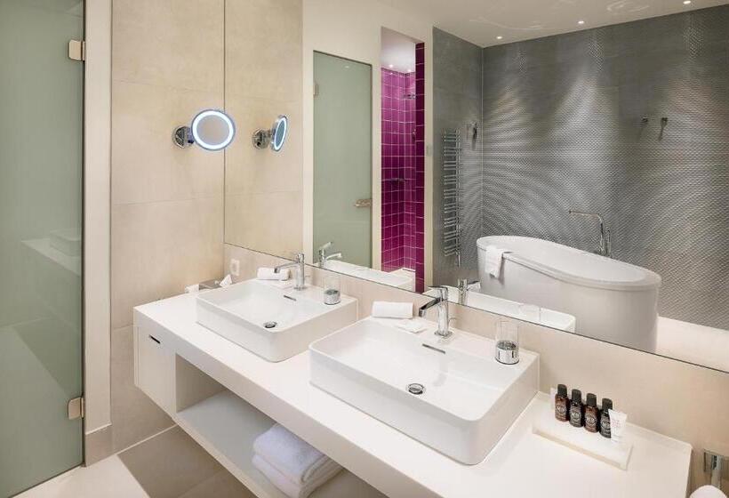 프리미엄 스위트 바다 전망, Radisson Blu Resort & Spa