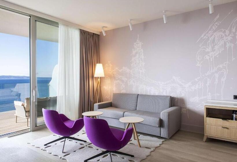 Люкс Премиум Вид на Море, Radisson Blu Resort & Spa