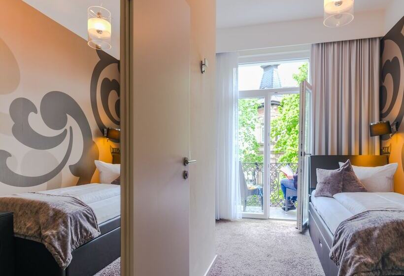 클래식 싱글 룸, Sonata