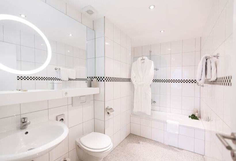 클래식 룸, Sonata