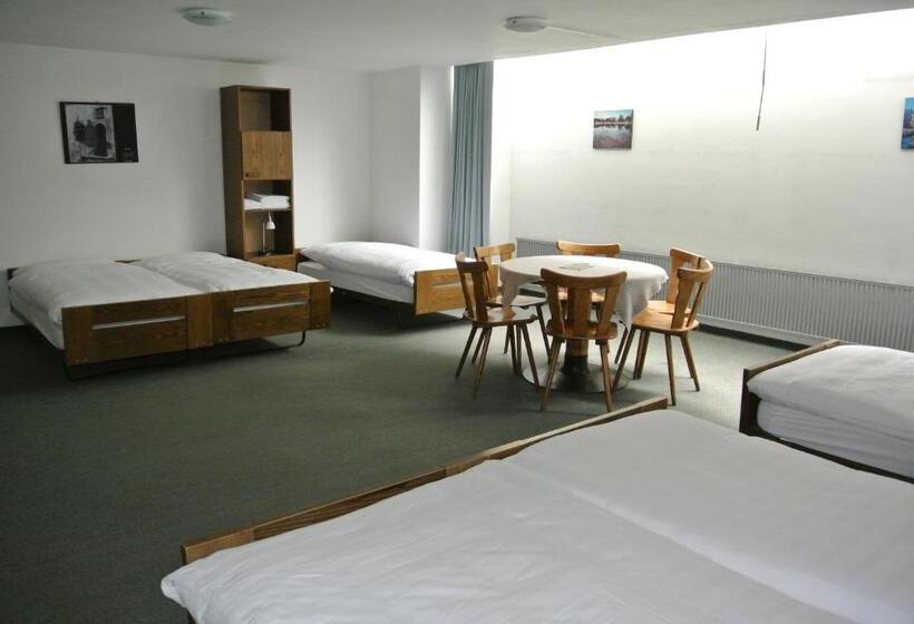 Cama em Quarto Compartilhado com Banheiro Compartilhado, Sonne St. Moritz 3 Superior