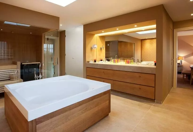 プレジデントスイートルーム, Spa & Resort Bachmair Weissach, Luxury Family Resort