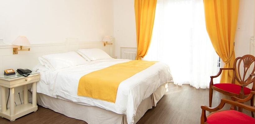 غرفة ديلوكس, Universal Terme