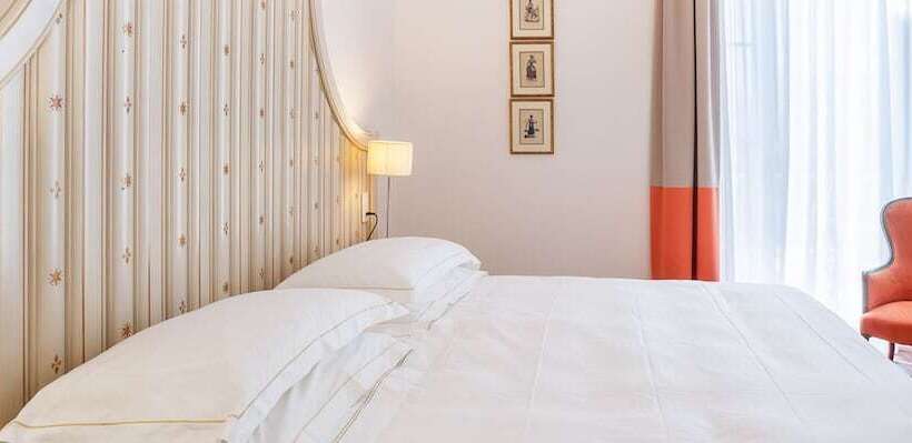 جناح, Universal Terme