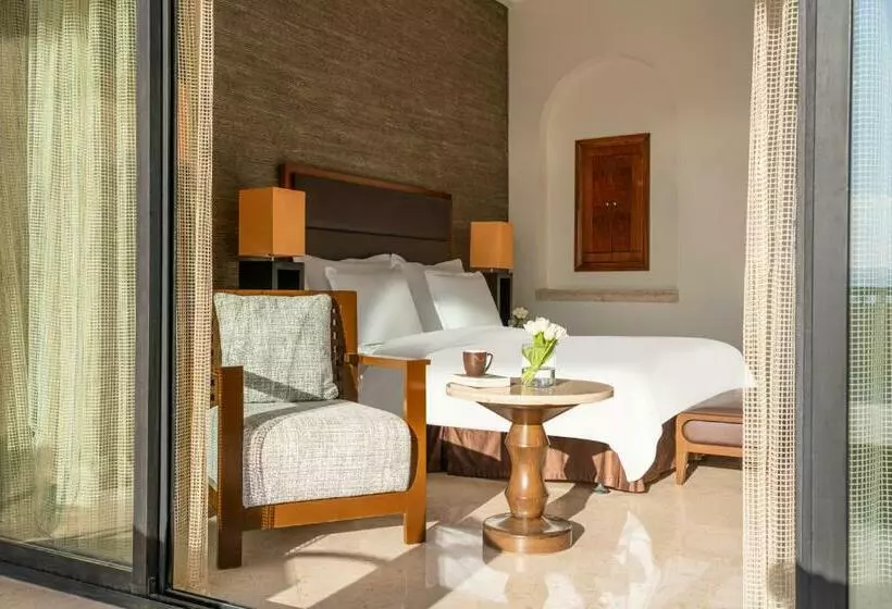 اتاق پرمیوم با چشم‌انداز دریا, Mövenpick Resort & Spa Dead Sea