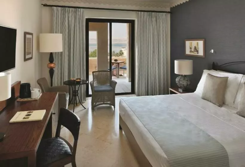 اتاق لوکس با تخت بزرگ, Mövenpick Resort & Spa Dead Sea