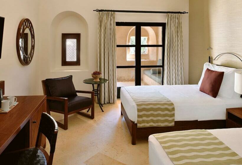 デラックスルーム, Mövenpick Resort & Spa Dead Sea