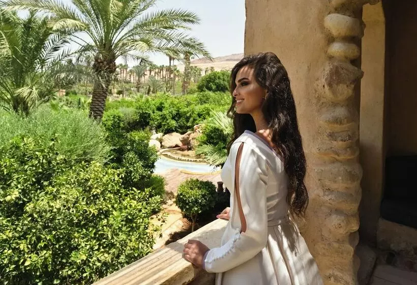 اتاق سوپریور, Mövenpick Resort & Spa Dead Sea