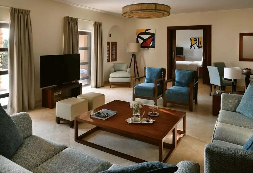 سوئیت پرزیدنت, Mövenpick Resort & Spa Dead Sea