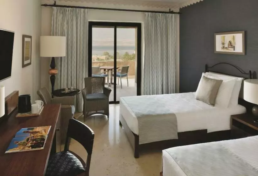 اتاق سوپریور با چشم‌انداز دریا, Mövenpick Resort & Spa Dead Sea