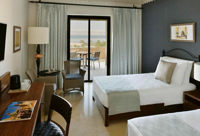 オーシャンビュースーペリアールーム, Mövenpick Resort & Spa Dead Sea