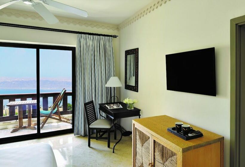 Classic Room Double Bed Sea View, Mövenpick Resort & Spa Dead Sea