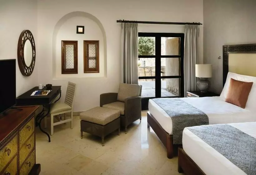 سوییت, Mövenpick Resort & Spa Dead Sea