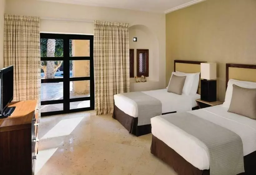 Premium Room Pool View, Mövenpick Resort & Spa Dead Sea