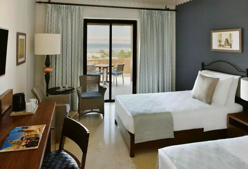 اتاق کلاسیک با چشم‌انداز دریا, Mövenpick Resort & Spa Dead Sea