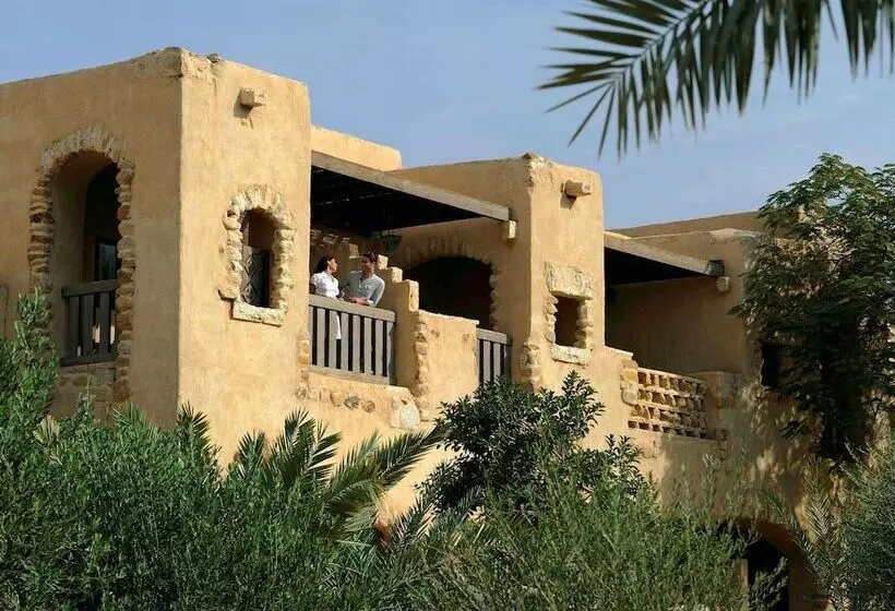 اتاق کلاسیک با چشم‌انداز دریا, Mövenpick Resort & Spa Dead Sea