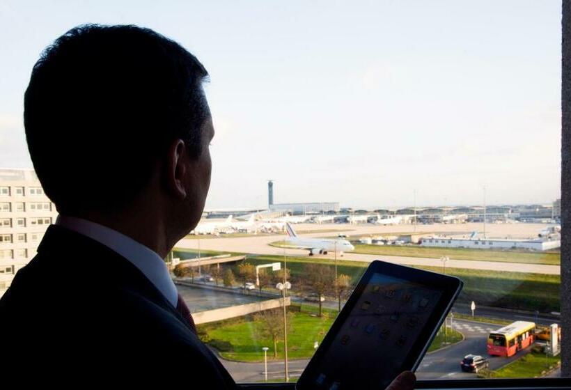 Номер Superior, Novotel Paris Charles De Gaulle Airport