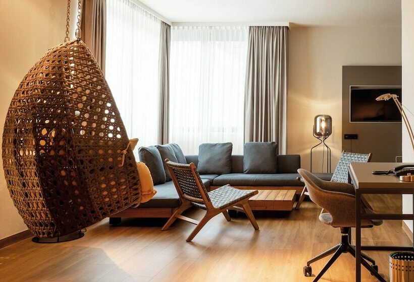 Люкс, Seminaris Hotel Nürnberg