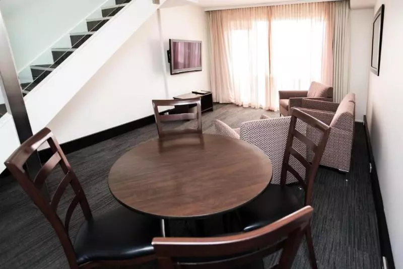２ベッドルームデラックスアパートメント, St Ives Apartments