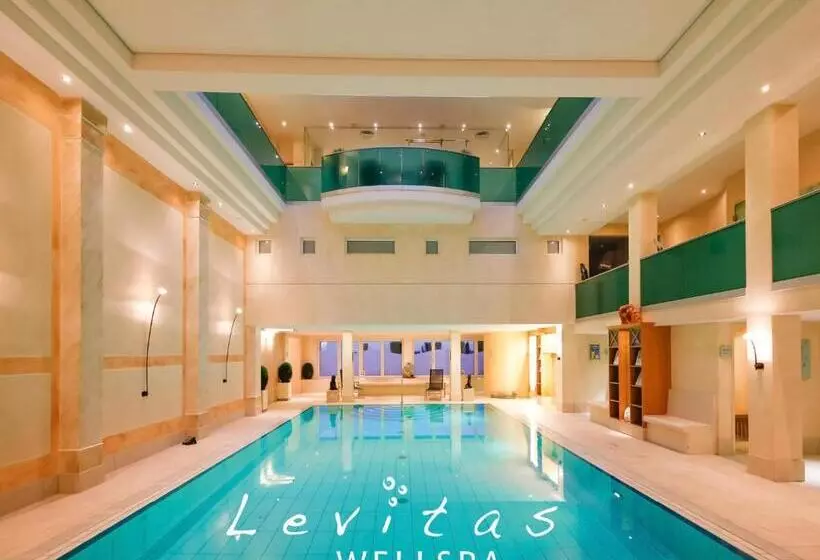 اتاق اساندارد با چشم‌انداز جانبی به دریا, Strandhotel Duhnen