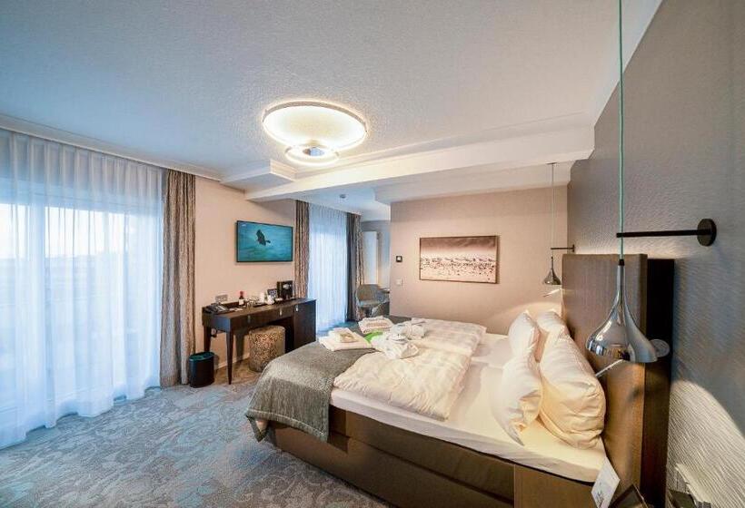 اتاق کامفورت با چشم‌انداز کنار دریا, Strandhotel Duhnen