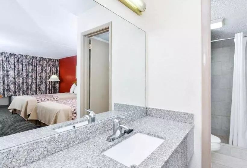 キングサイズベッドのスタンダードルーム, Americas Best Value Inn Goodlettsville Nashville N