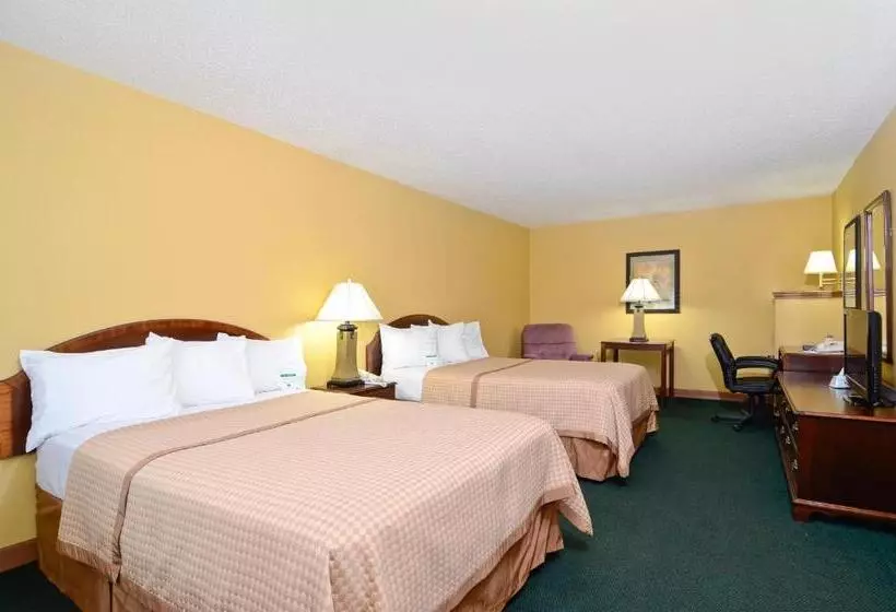 Standard-huone 2 Parivuodetta, Americas Best Value Inn Iola