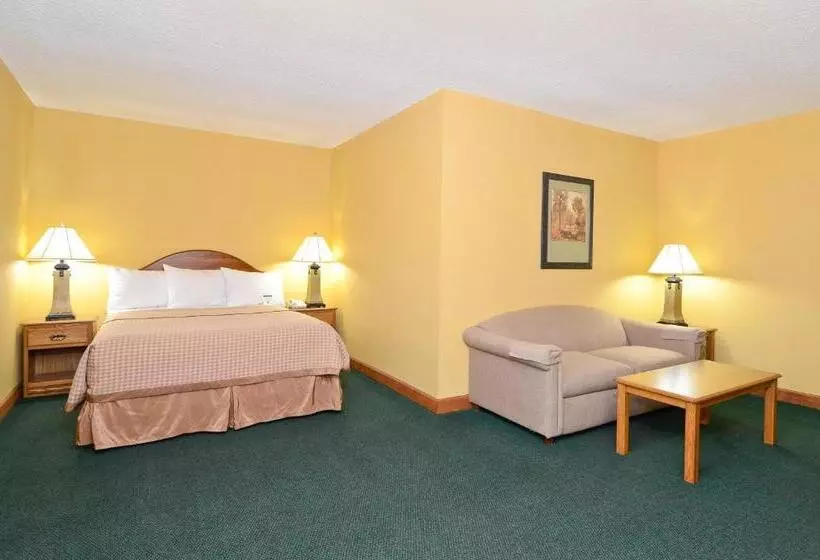 Deluxe-huone King-vuode, Americas Best Value Inn Iola