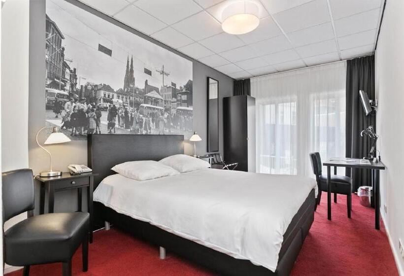 غرفة قياسية, Crown Inn