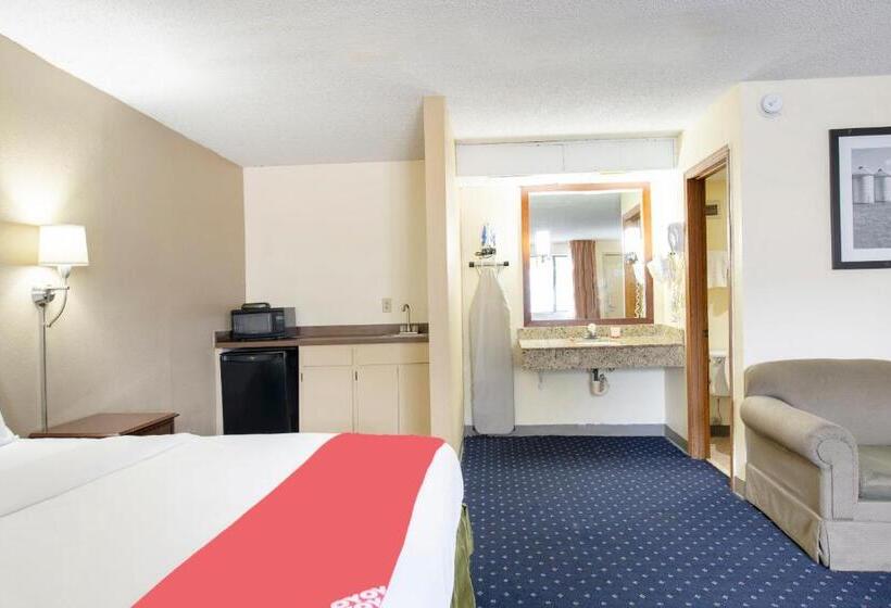 Стандартный Номер Кровать Кинг, Days Inn Airport