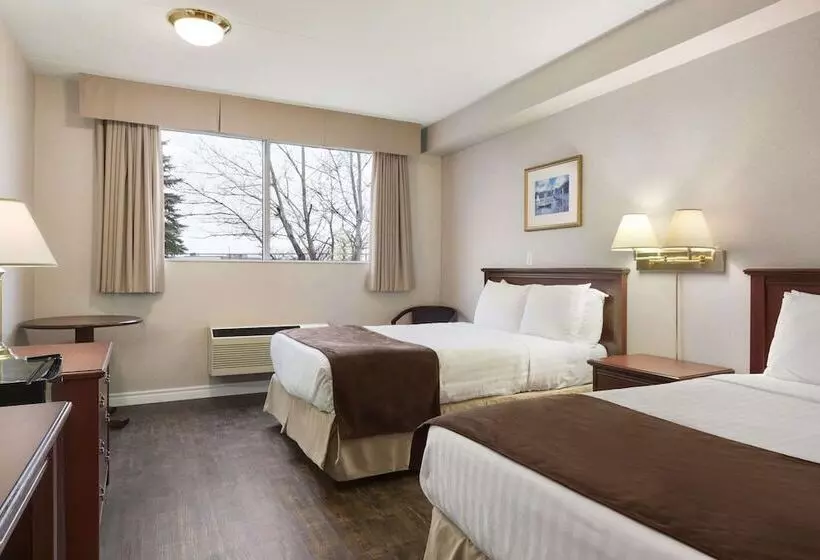 اتاق استاندارد با 2 تخت دوبل, Days Inn By Wyndham Brockville
